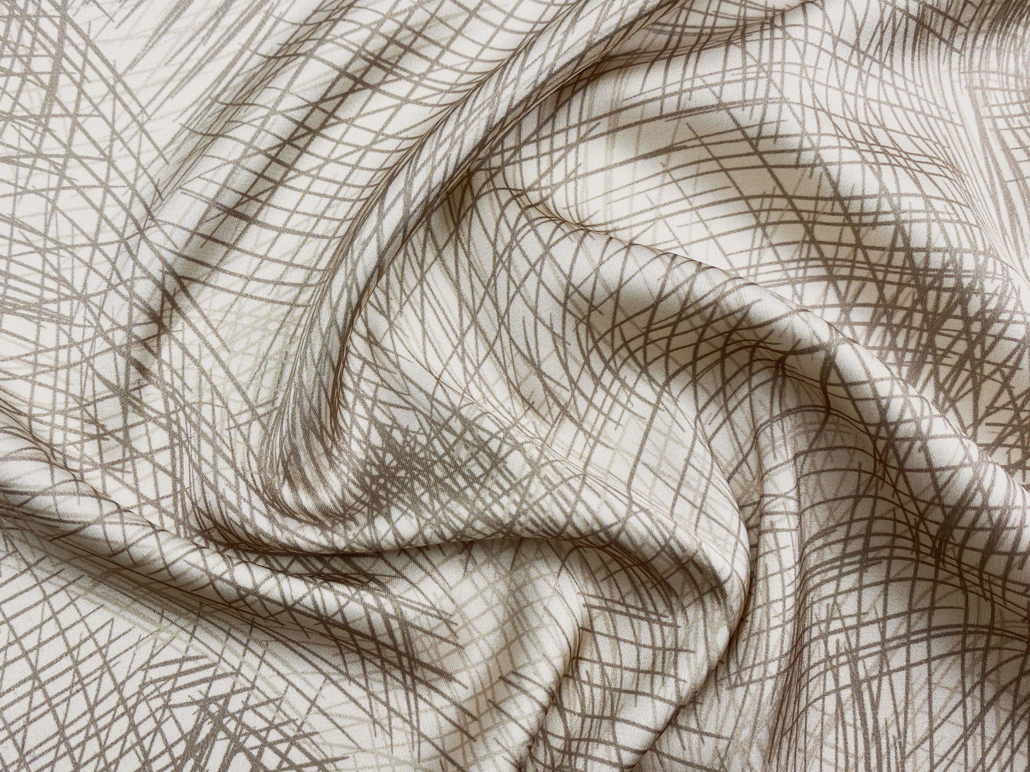 Ткань Шёлк Армани  бежевого цвета с принтом штрихи 46417 3